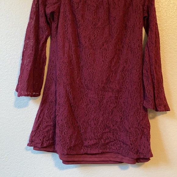 Miami Lace Blouse Red Size Medium - Picture 5 of 10